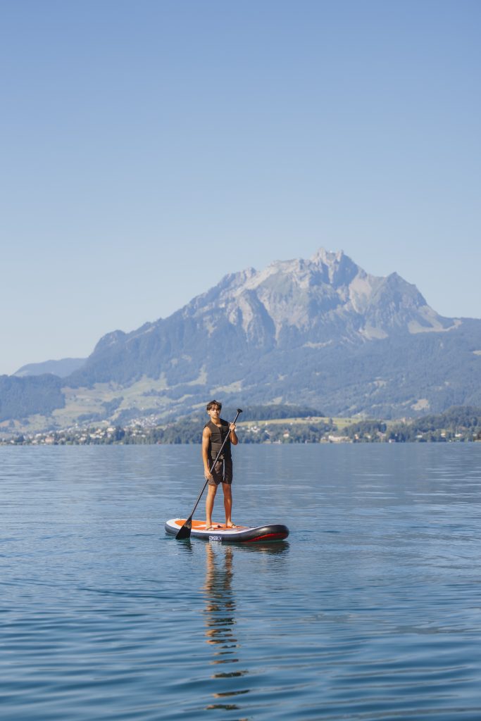 swiss lake twins stand up paddle lake lucerne 010 copy