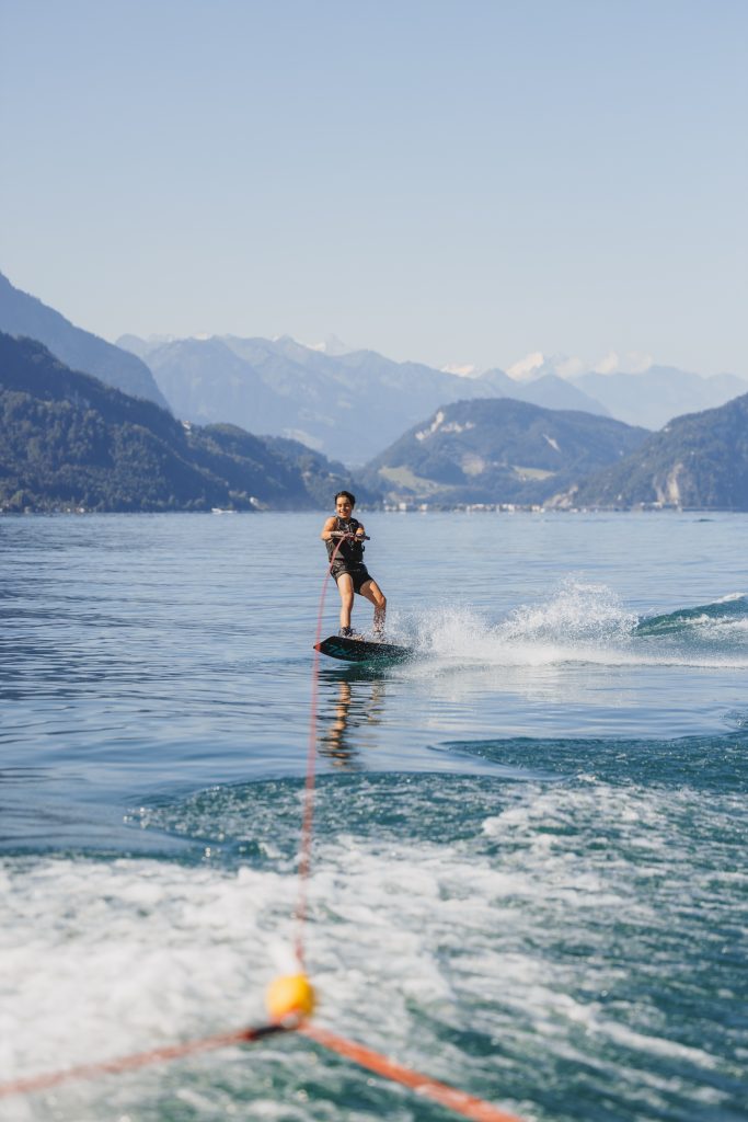 swiss lake twins wakeboard lake lucerne 034 copy