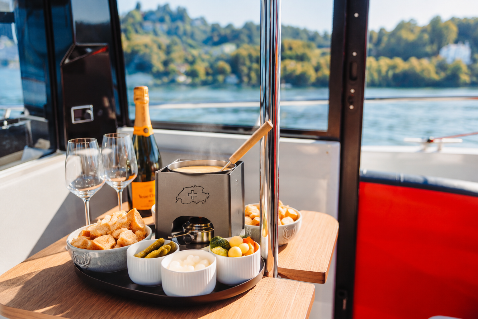 Lake Lucerne Winter Escape with Klewenalp, Swiss fondue and Alpine views